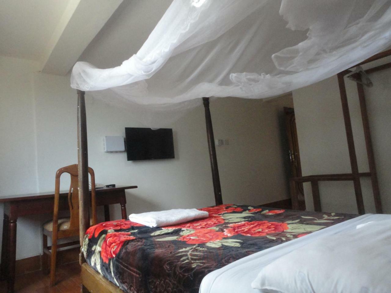 Entebbe Flight Motel Exterior foto