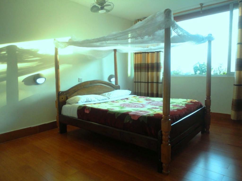 Entebbe Flight Motel Exterior foto